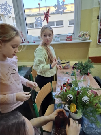 7affe736-7499-4e26-a24f-547e3d77396d