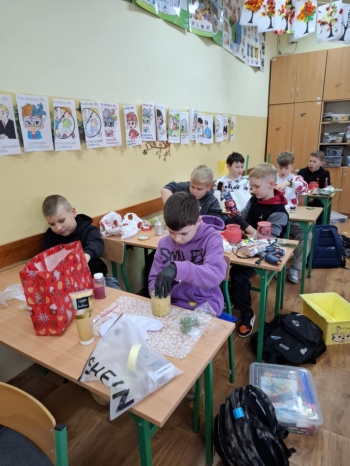 923c679e-ab4d-400c-9b5d-7fc7120139f4