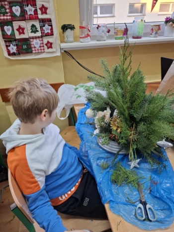 cc5b1858-7fe7-4c4e-b83e-b58357f713fe