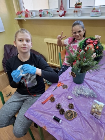 d2d76cf9-217c-4da8-9e81-80119c8132b3