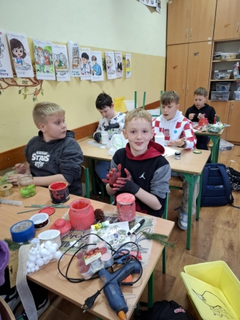 fa36058f-9f07-4edc-8989-8284912cb977