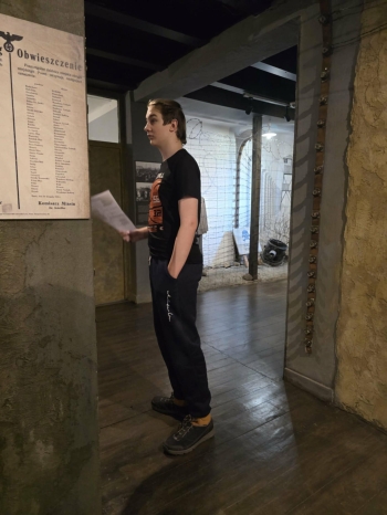 b55ca3fb-b6c3-4724-95d5-59cf8c3b8347