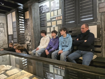 e8497393-a5df-43a4-b100-e2bcc45246d6