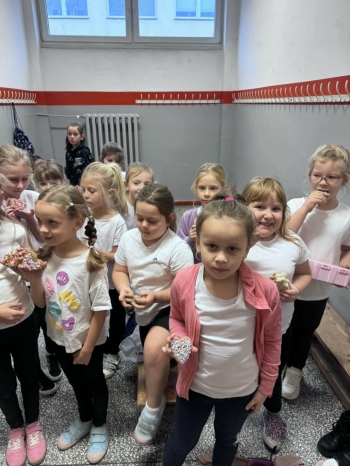 2fcc7a8b-1dff-4b8a-9de0-0e3d0eb24990