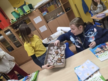 14c5103d-c72f-4d04-abc6-08223e303bb5