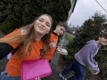 48df9a6e-8e4c-436b-9121-2afc8e05f491