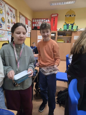 65292453-16a8-43e6-a560-f85416a66f83