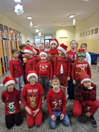 09e5d9f6-0d72-44e9-b84a-3f0f65bbb599