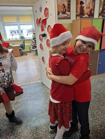 1765acc9-5382-4bf1-ad74-764d34d283d6