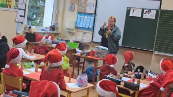 d3a4ab5d-d1f5-4e83-b329-e2f965226d35