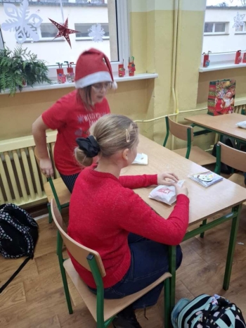 fa89769e-9d17-44ea-b329-677eec2783c8