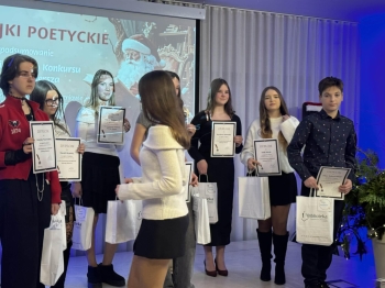 b70ed780-370f-4186-9150-fca331e11c6d