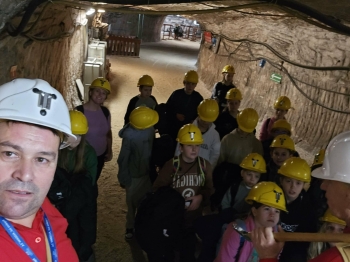 7dfe43b0-92d1-45eb-8da0-94ff989acfde