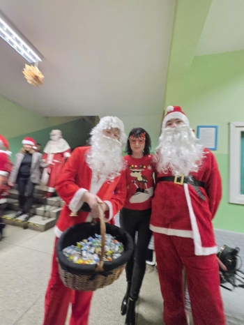 d8a1fef3-c2af-41b4-8647-164175889c07