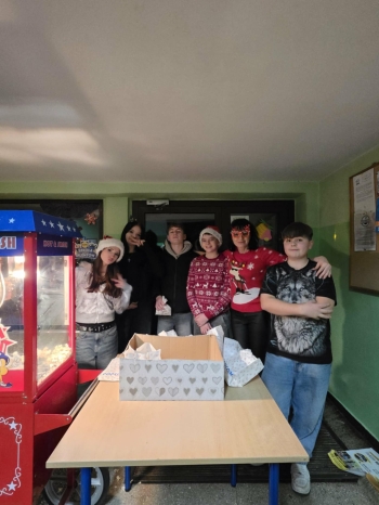 f0224c0c-ccdd-4f4c-9be8-7f00babd92c9