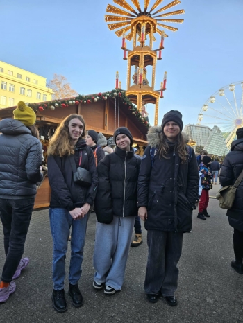 17e6f29d-9e02-4f9b-8aa4-45d880c8e2d8