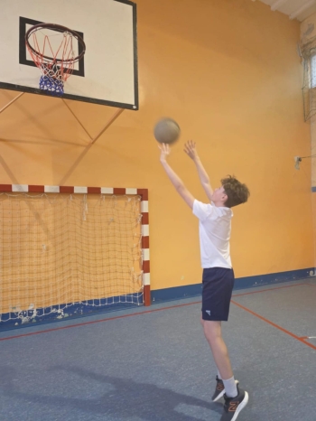 40953a3b-5f19-40c1-a921-810fd5f68115