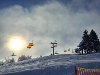 52c3a998-8e8c-4c83-bfc3-d1e74b6515ab