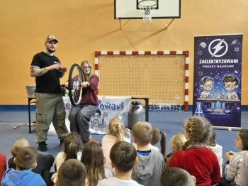 5b8149fe-6ff3-4b7d-b820-09a73f0d182d