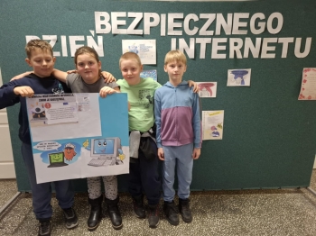 f6a78682-e86b-4c55-a94a-20522dbb562f