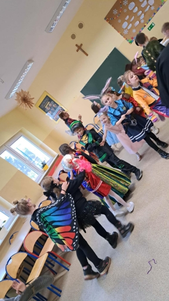 cb61c2cf-c096-4261-93ef-8aac7392a8c6