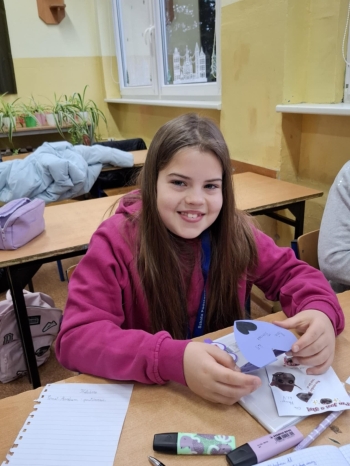 b3ebde54-ab89-4186-8cca-4e5c210bd0f1