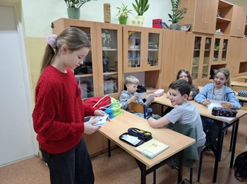 ddffdeb4-21b1-48b2-b105-6de3c68b837e