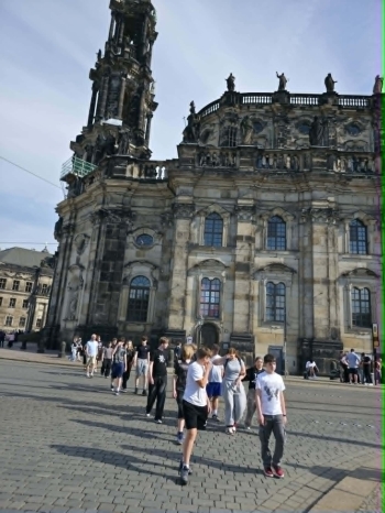 e1870a71-5e06-497e-94b0-6ce908186466.jpeg