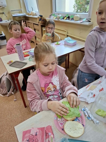 493efeb7-6bce-4dfc-9525-dcb9036de3af.jpeg