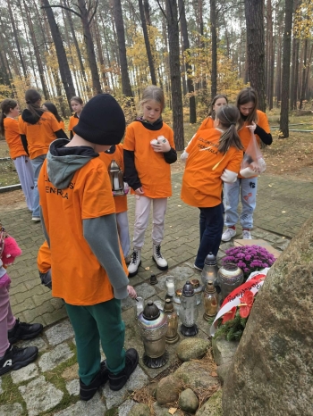 f0010f10-7e3d-4898-b348-7a320df667e9.jpeg