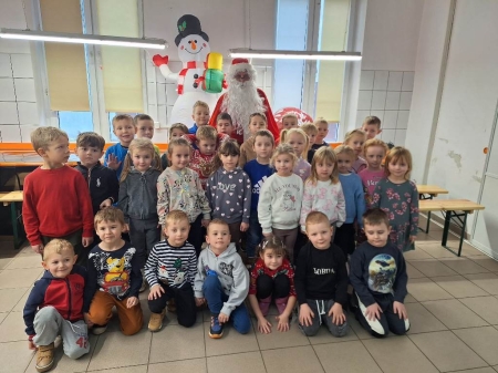 PRZEDSZKOLAKI W FABRYCE BOMBEK