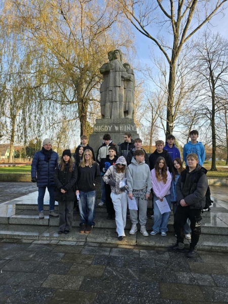 KL. VIII W MUZEUM MARTYROLOGICZNYM W ŻABIKOWIE