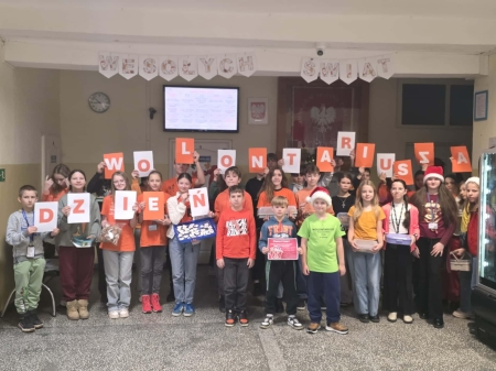 DZIEŃ WOLONTARIUSZA