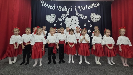 DZIEŃ BABCI I DZIADKA W GRUPIE LISKI