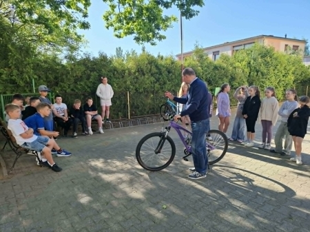 CO POWINIEN WIEDZIEĆ ROWERZYSTA?