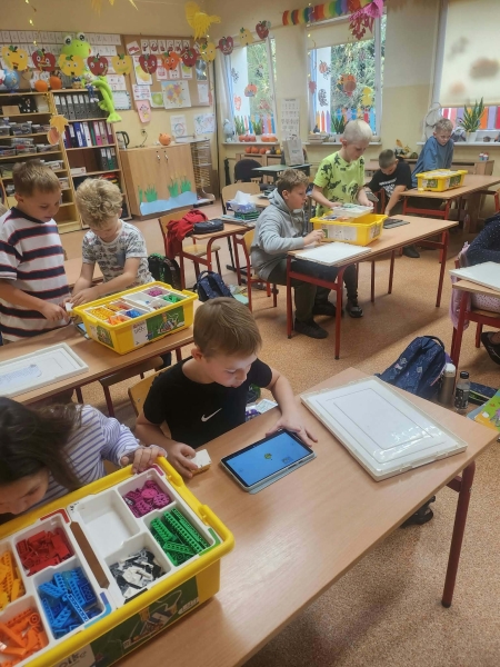 ZAJĘCIA POKAZOWE Z ROBOTYKI